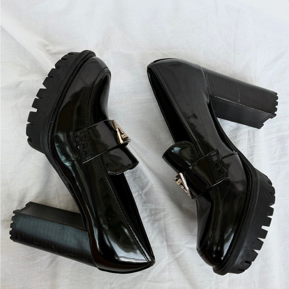 Guess Shiny Black Loafers with Gold Logo - Picture 2 of 6